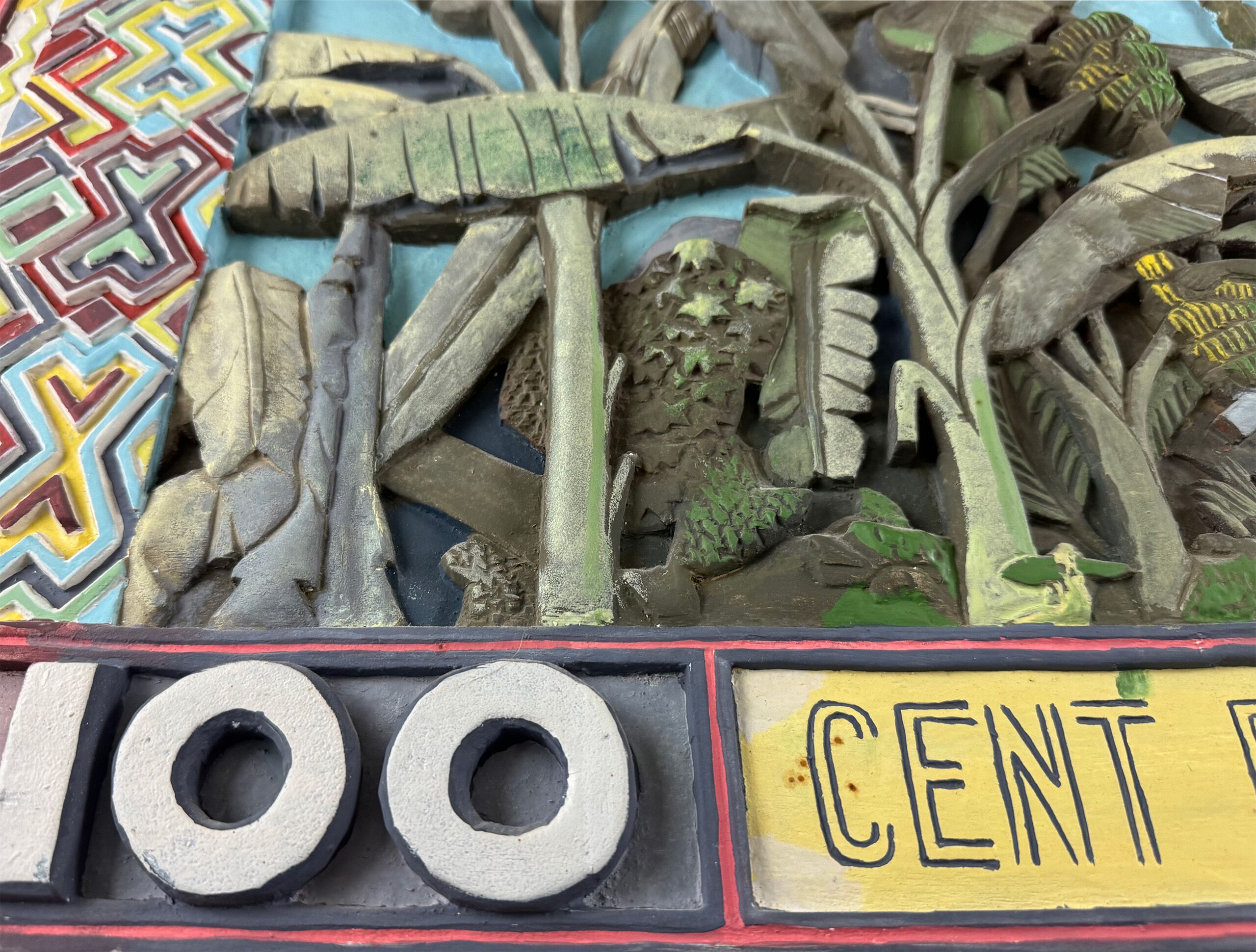 Thomas Tchopzan - "Centrale Bank van Guinee 100 Frs" Achterzijde - detail reliëf